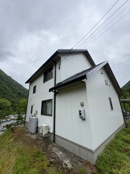 長野県松本市にて築15年初めての屋根・外壁塗装メンテナンス 施工後